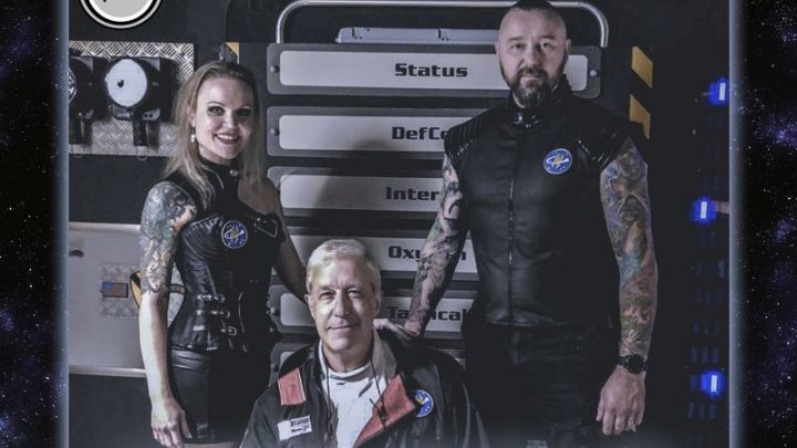 X-O-Planet feat. Robert Amper – Voller Schub